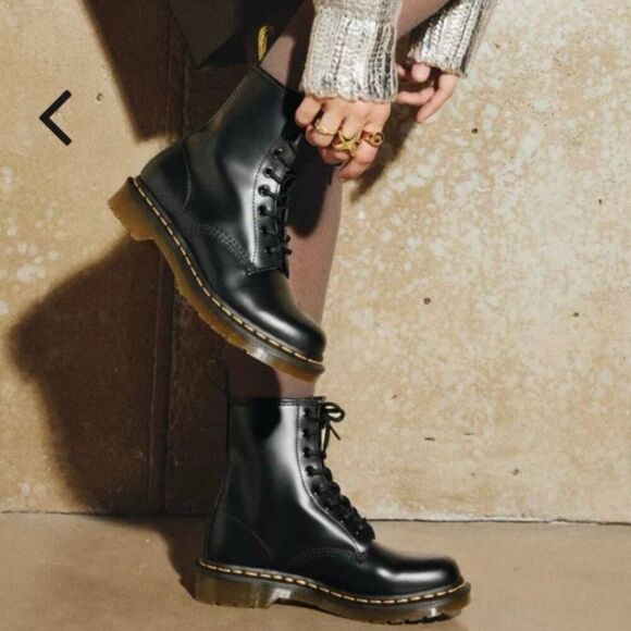 Dr. Martens The Original 1460 Boots Lace Up Air Cushion Sole Resistant Size 6L - Picture 8 of 10